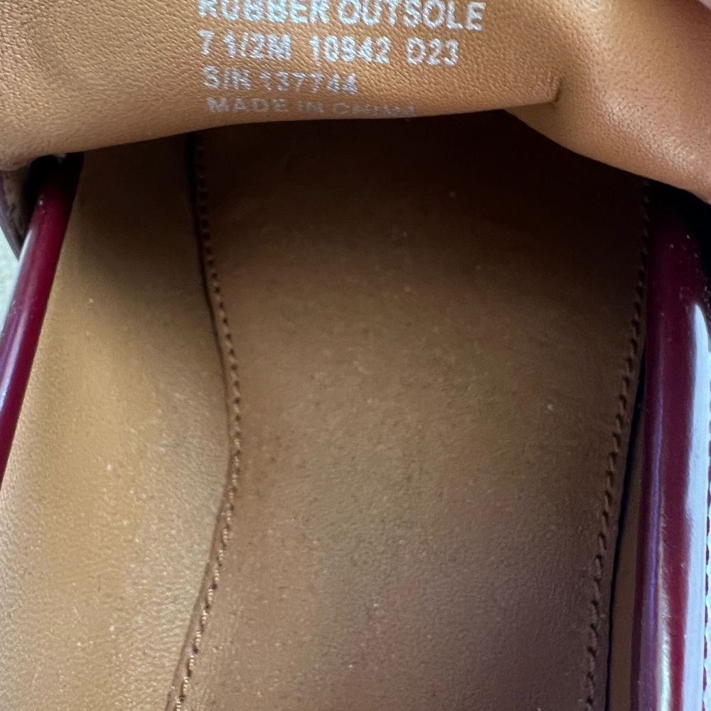 Tory Burch Burgundy Loafers with Gold Logo - Picture 6 of 6